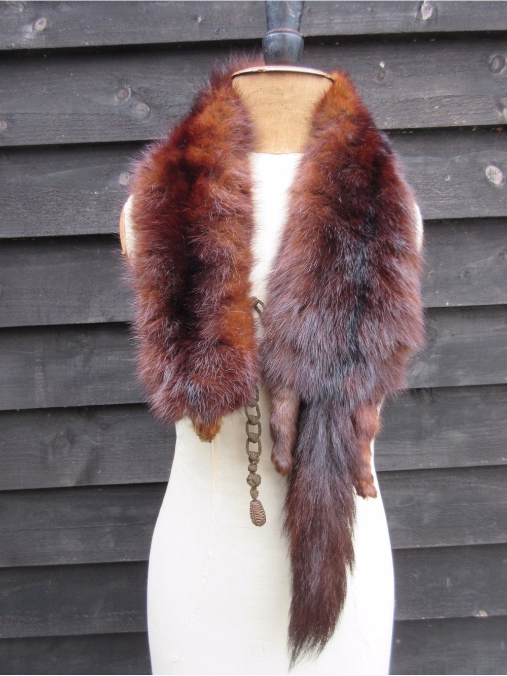 Classic Brown Fox Fur Stole Wrap - Elegant Brown Fur Scarf